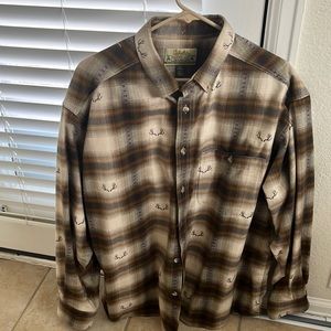 Chamois Cabelas  Size Large